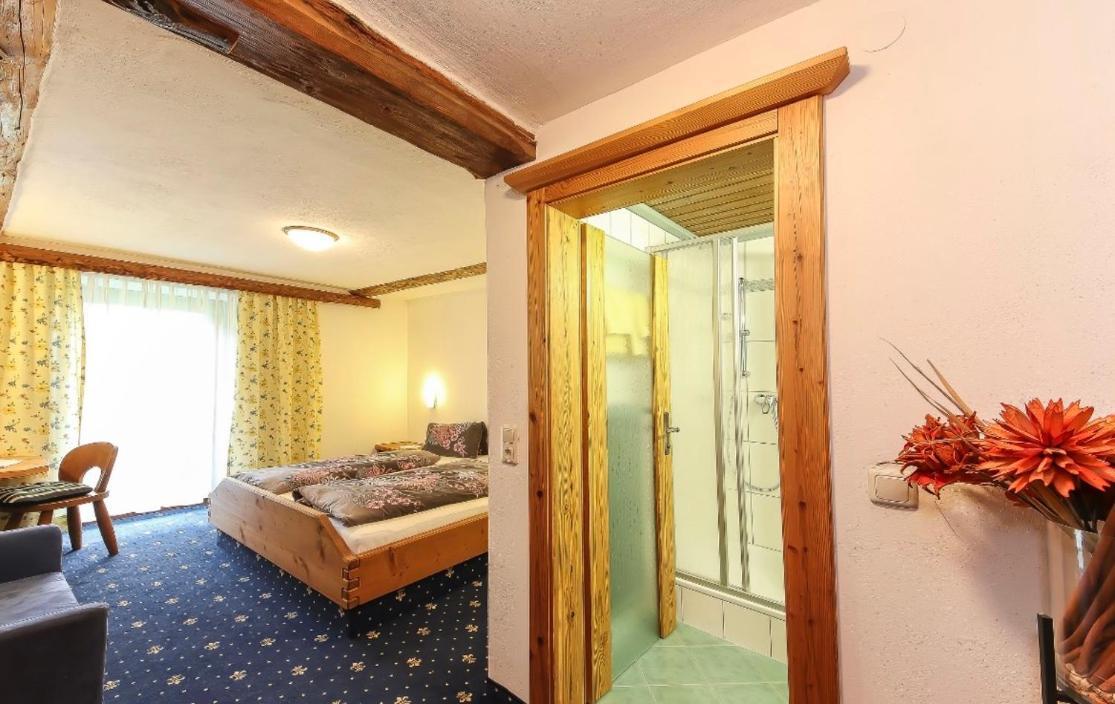 Hochwart Hof Bed & Breakfast Bed & Breakfast Saalbach-Hinterglemm Eksteriør bilde